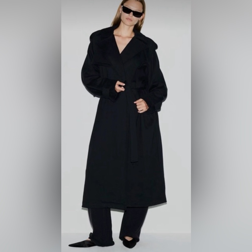 SKIMS Charcoal Trench Coat - NWT (MSRP:  $248.00)